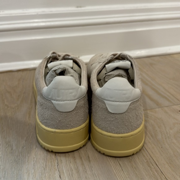 Autry Low Nan Hair/Suede Sand Shoes Size 42 - Picture 10 of 12